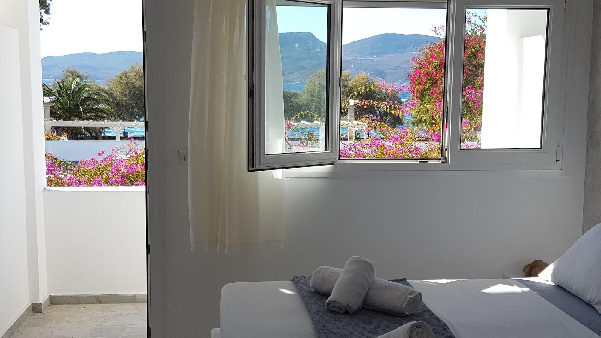 Lagada Beach Hotel Адамас Экстерьер фото