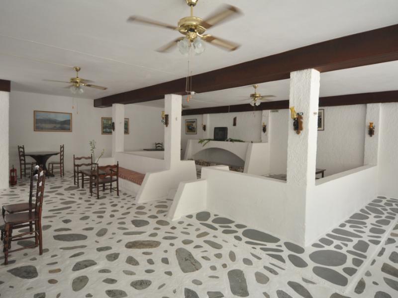Lagada Beach Hotel Адамас Экстерьер фото