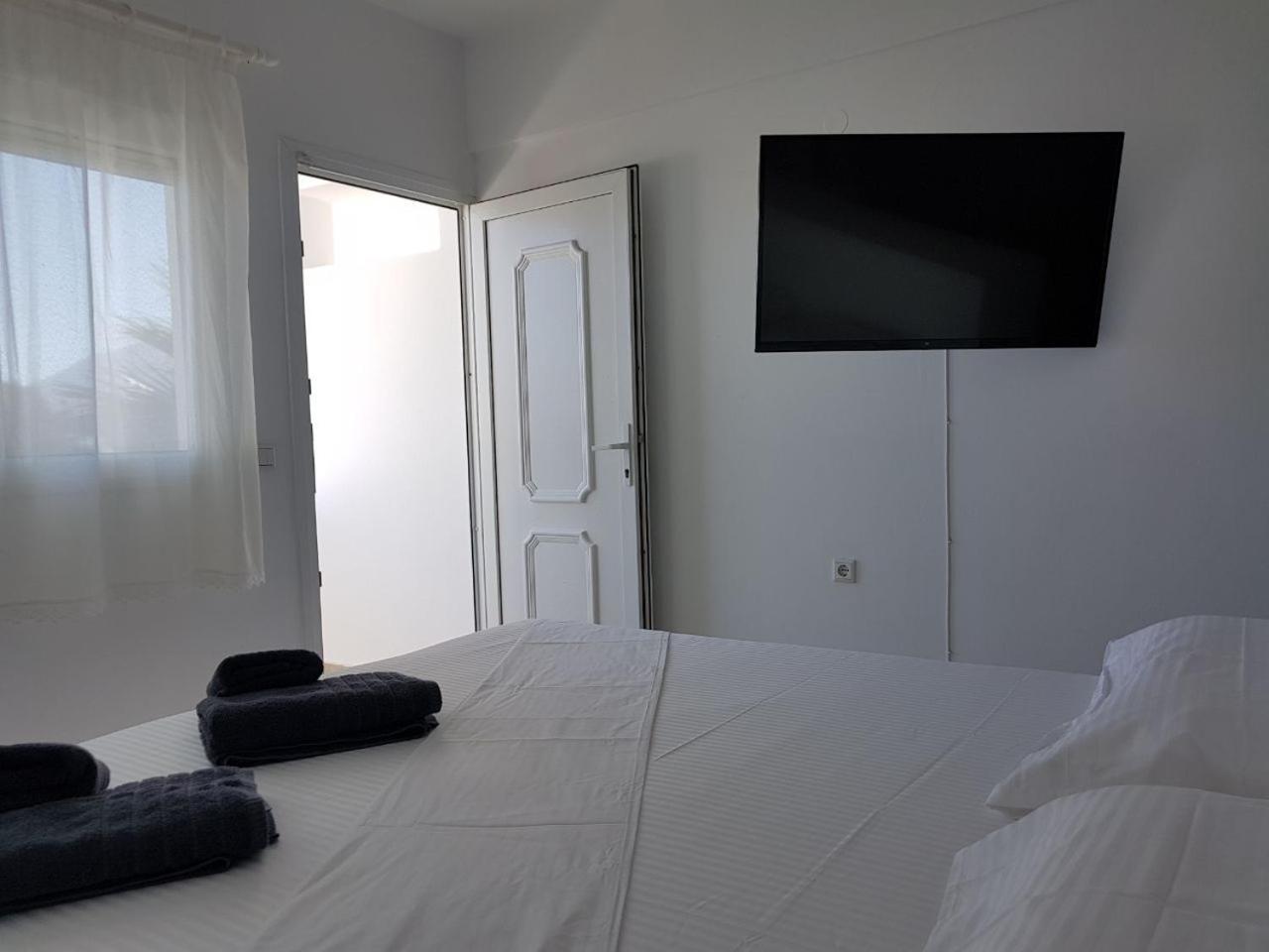 Lagada Beach Hotel Адамас Экстерьер фото